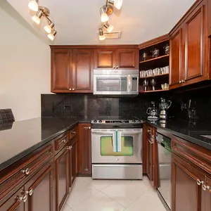 Apartment Living At Island Pine Blaw, George Town