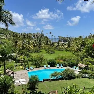 Отель Firefly Estate Bequia, Крисент-Бич