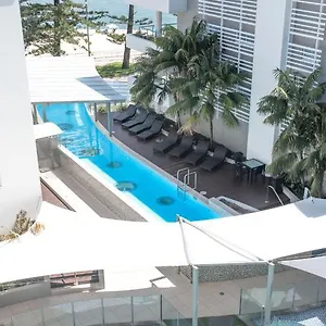https://rumba-beach-resort.queenslandhotels.net
