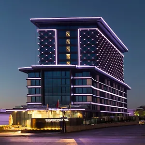Golden Tulip Bayrampasa 5* Istanbul