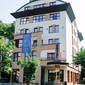 https://mediterran.inbudapesthotels.com