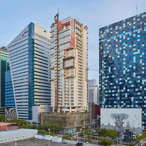 https://f1-hotel.angeleshotels.net