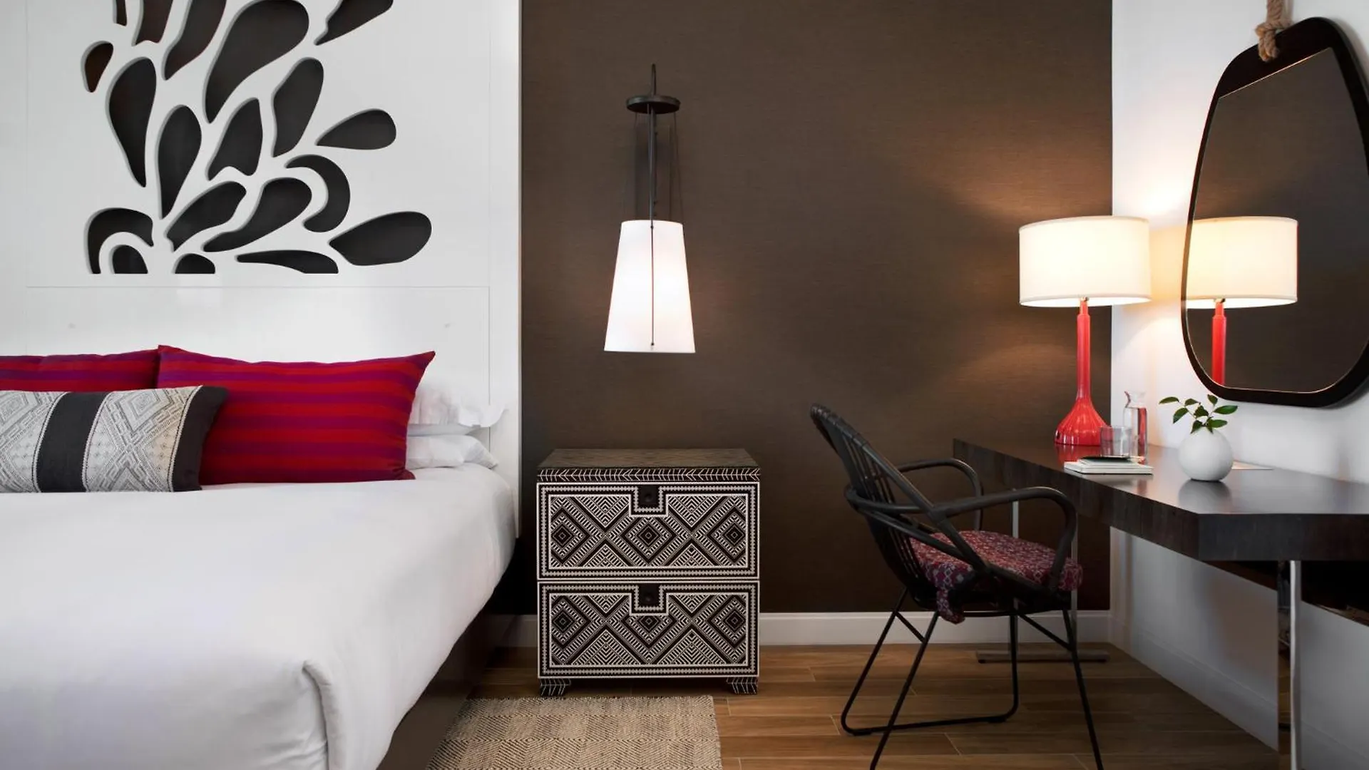 Kimpton Seafire Resort + Spa By Ihg West Bay